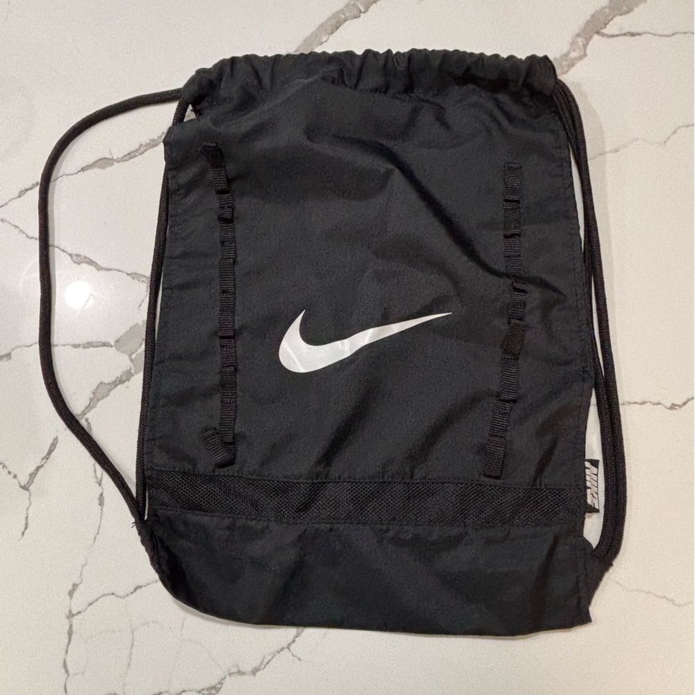 Nike Championship Basketball Clinic String Bag Black White Unisex Men’s Women’s